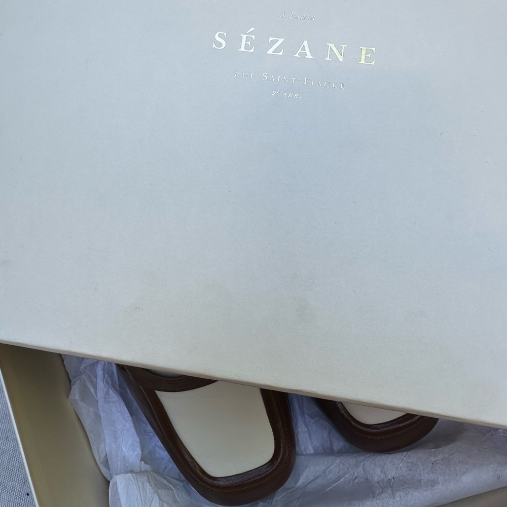 Sezane Two-Tone Brown and White Leather Block Heel Loafers - Picture 9 of 10